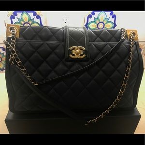 Navy & black Chanel shoulder tote USED CONDITION COPY